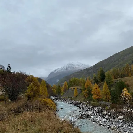 公寓 T2 Au Coeur Des Montagnes 圣保罗